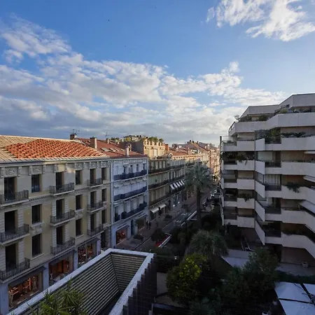 Prive Vue Centre Gray D'albion *